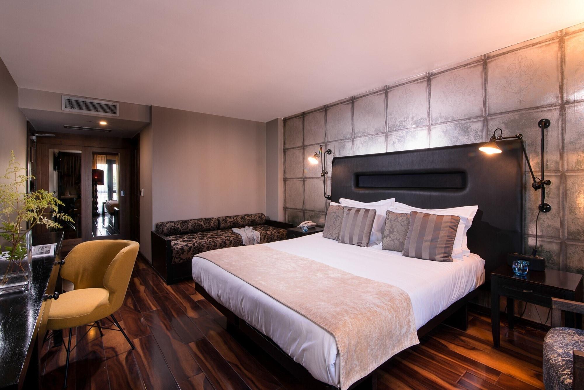 The Twelve Hotel Barna  Exterior photo
