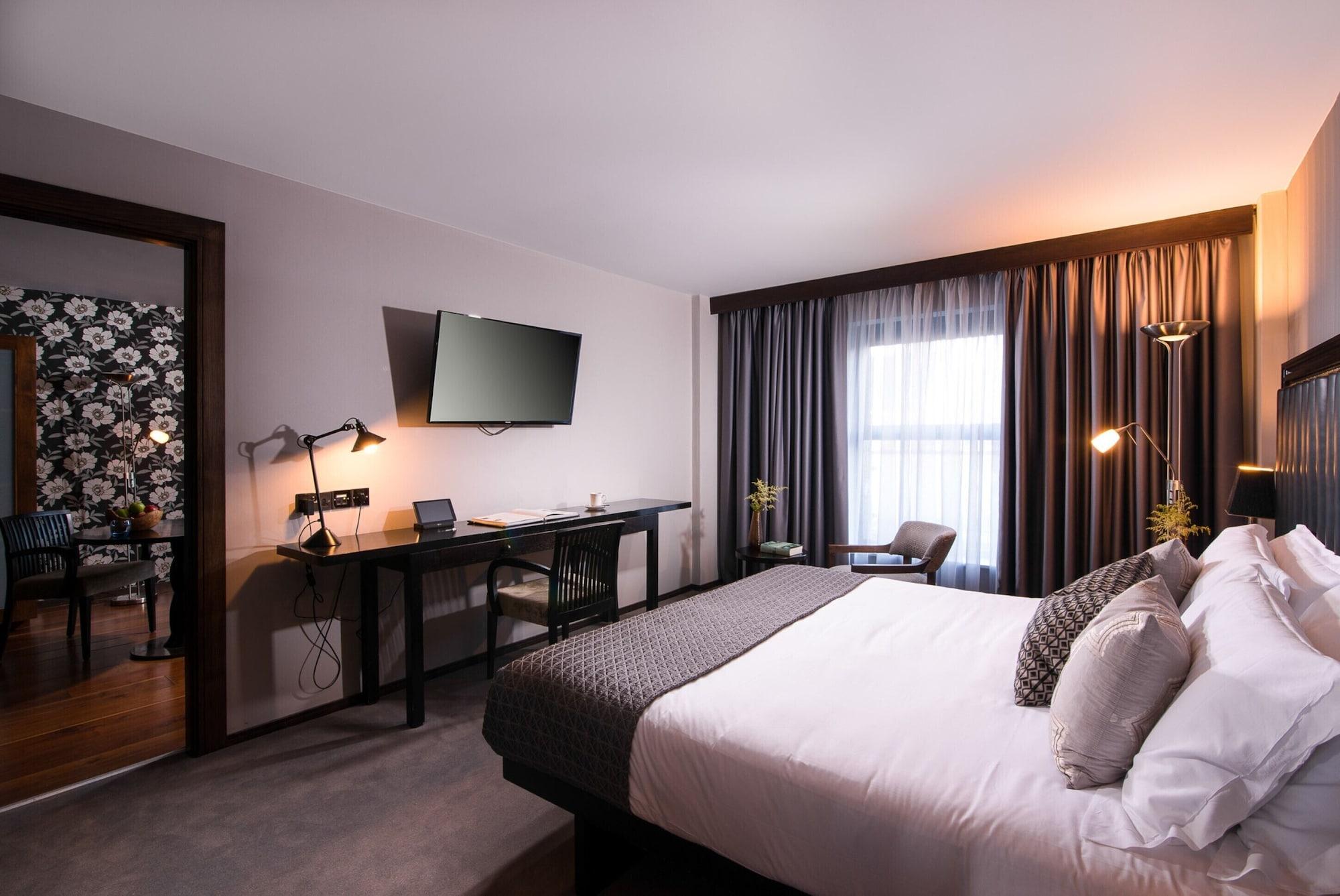 The Twelve Hotel Barna  Exterior photo