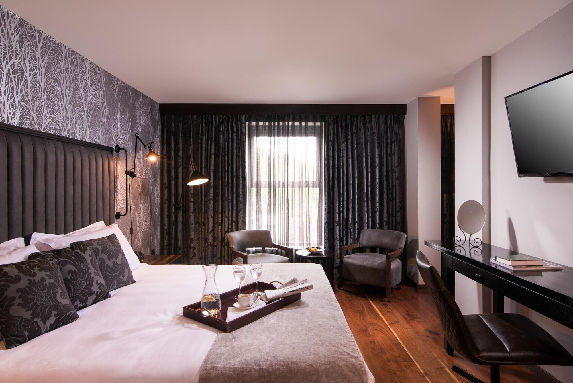The Twelve Hotel Barna  Exterior photo