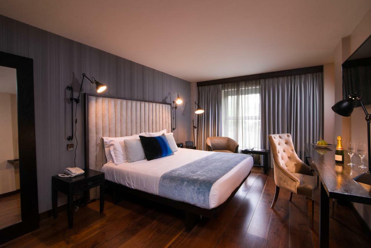 The Twelve Hotel Barna  Exterior photo